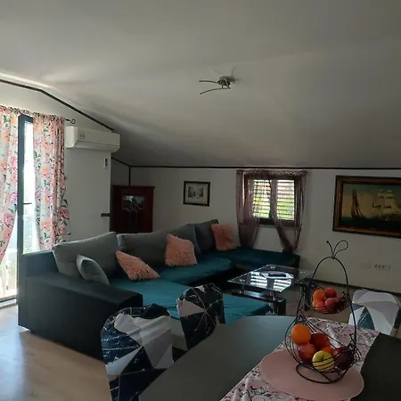 Apartman Suzana 1608 Póla