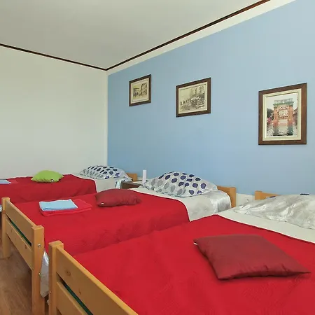 Suzana 1608 Apartman Póla