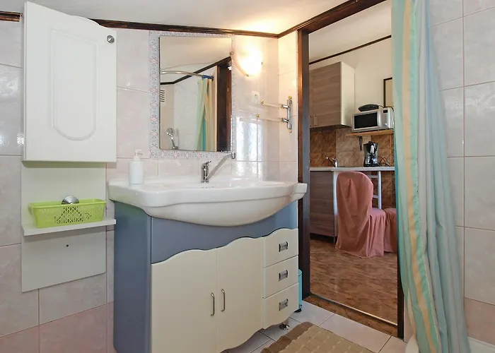 Suzana 1608 Apartment *