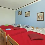 Suzana 1608 דירה פולה